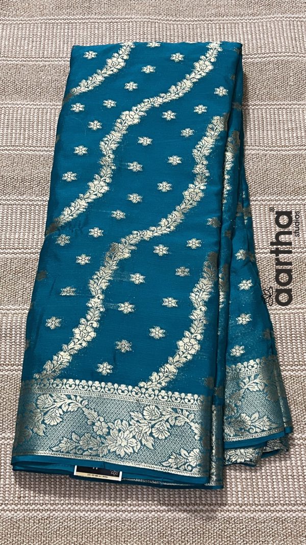 Elegant Viscose Georgette Saree with Matching Blouse